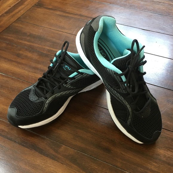 ryka dash 2 women's walking shoes